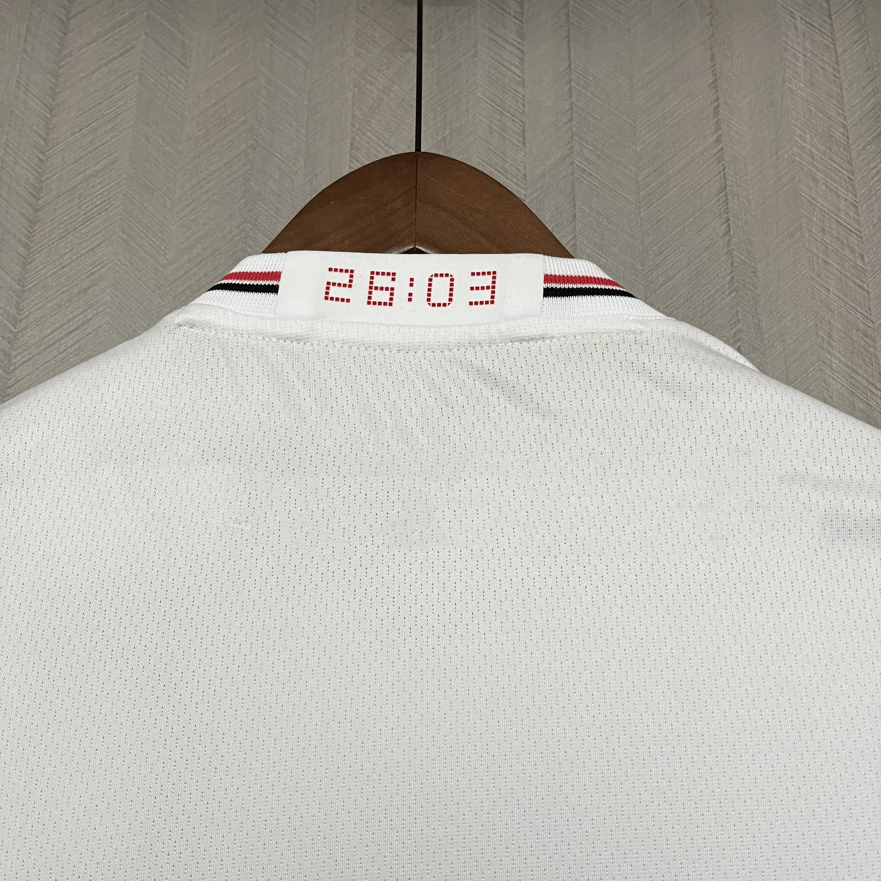 Camisa Feminina New Balance São Paulo 2025/26 I