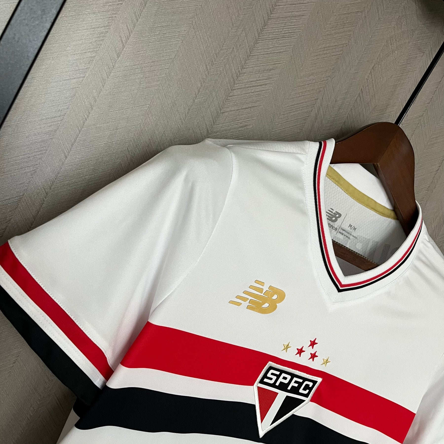 Camisa Feminina New Balance São Paulo 2025/26 I
