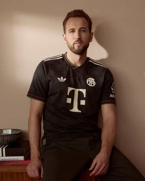 [PRÉ-VENDA] Camisa Bayern de Munique Third 2025/26 - Preta